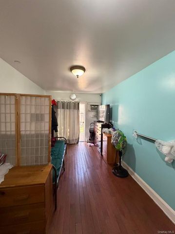 101-18 39th Avenue, Corona, NY 11368