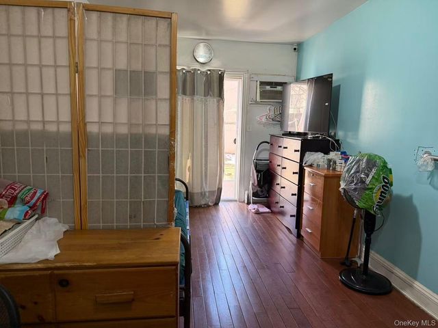 101-18 39th Avenue, Corona, NY 11368