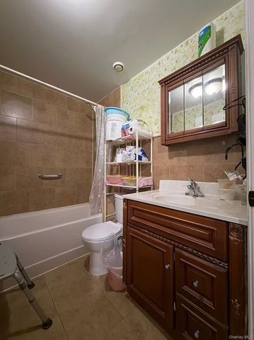 101-18 39th Avenue, Corona, NY 11368