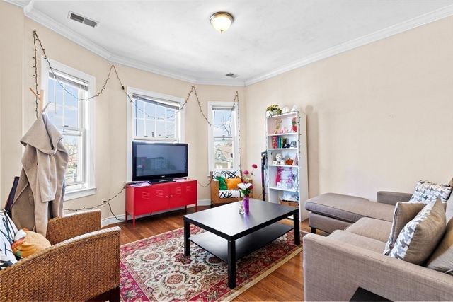 75 Ruthven Street, Boston, MA 02121