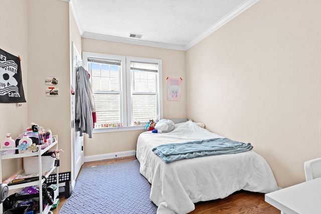 75 Ruthven Street, Boston, MA 02121