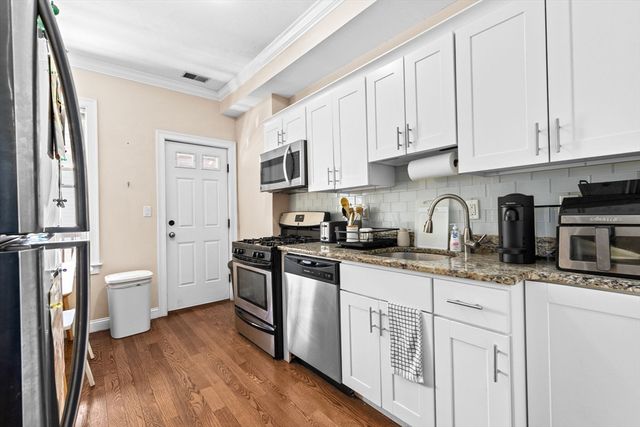 75 Ruthven Street, Boston, MA 02121