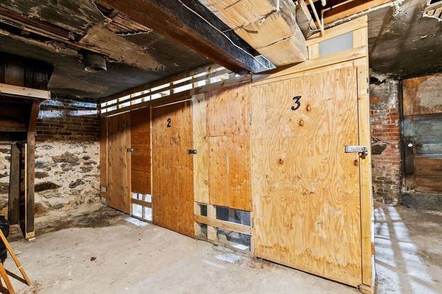 75 Ruthven Street, Boston, MA 02121