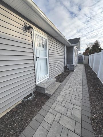 108 Pilcher Street, Babylon, NY 11702