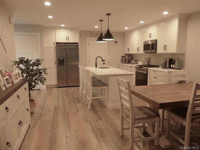 108 Pilcher Street, Babylon, NY 11702