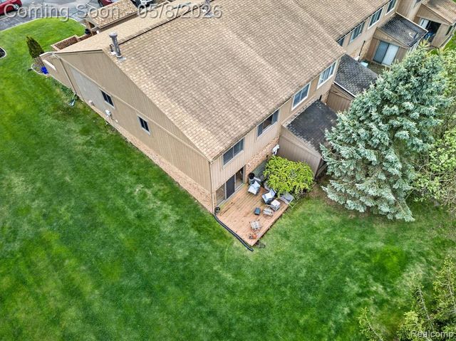 25381 Potomac Drive 6, South Lyon, MI 48178