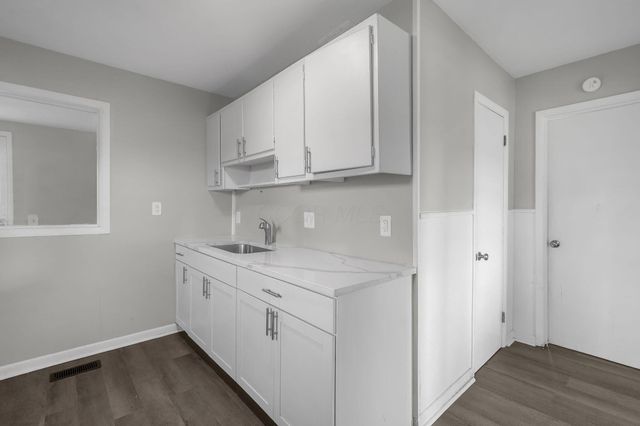 1994 Little Avenue, Columbus, OH 43223