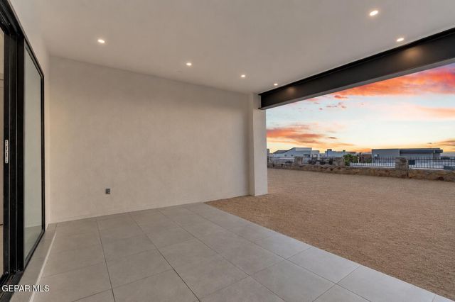 1281 Desert Night Street, El Paso, TX 79912