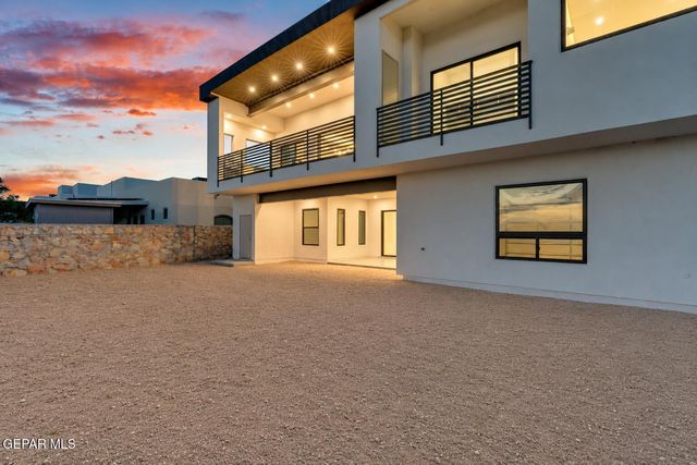 1281 Desert Night Street, El Paso, TX 79912