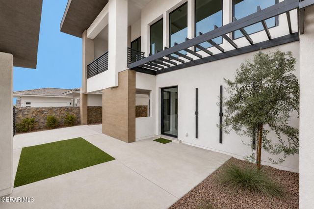 1281 Desert Night Street, El Paso, TX 79912