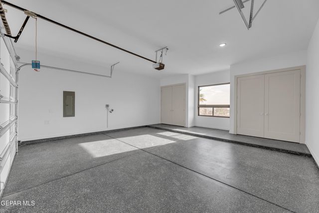 1281 Desert Night Street, El Paso, TX 79912