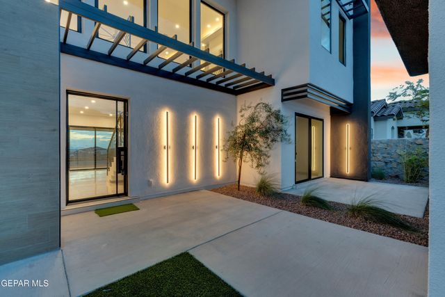 1281 Desert Night Street, El Paso, TX 79912