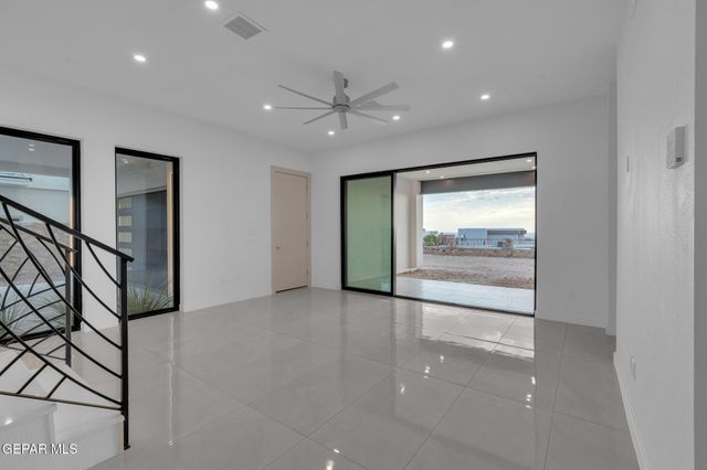 1281 Desert Night Street, El Paso, TX 79912