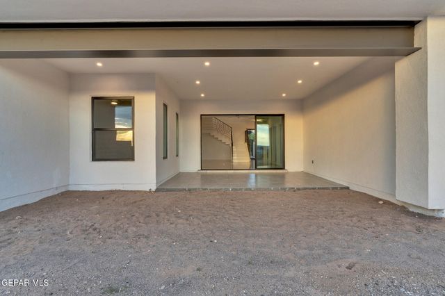 1281 Desert Night Street, El Paso, TX 79912