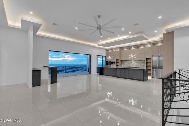1281 Desert Night Street, El Paso, TX 79912