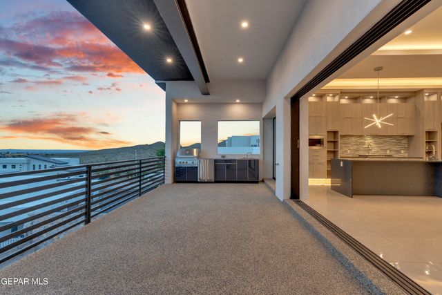 1281 Desert Night Street, El Paso, TX 79912