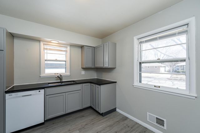 1401 26th Street NW, Rochester, MN 55901