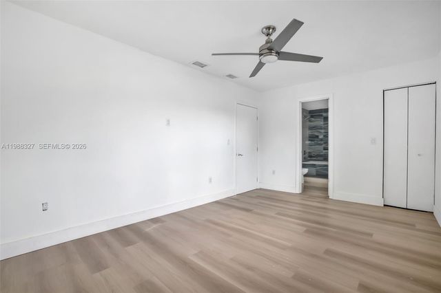 14520 Carver Drive, Miami, FL 33176