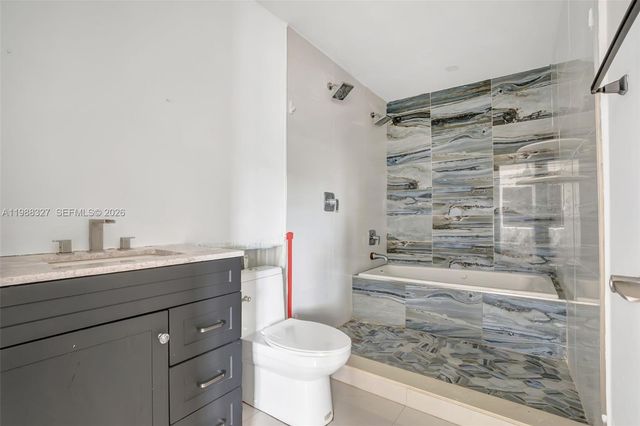 14520 Carver Drive, Miami, FL 33176