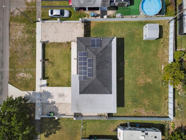 14520 Carver Drive, Miami, FL 33176
