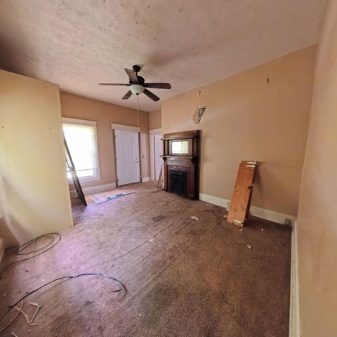 206 Kirkland Avenue, Irvine, KY 40336