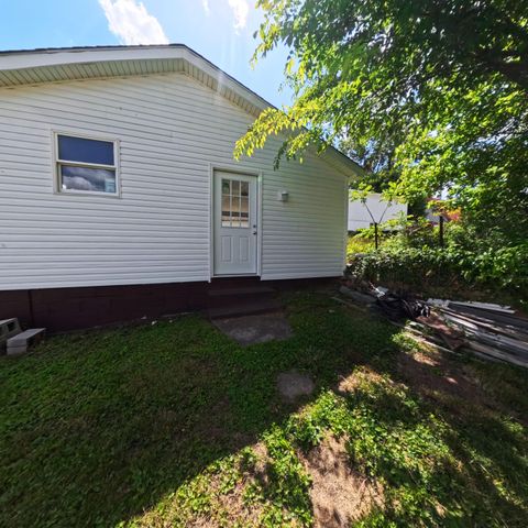 206 Kirkland Avenue, Irvine, KY 40336