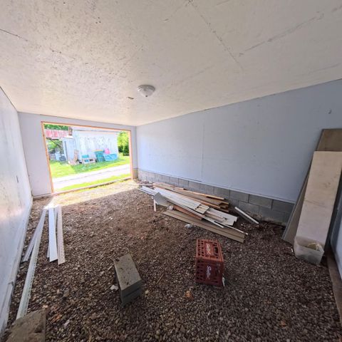 206 Kirkland Avenue, Irvine, KY 40336
