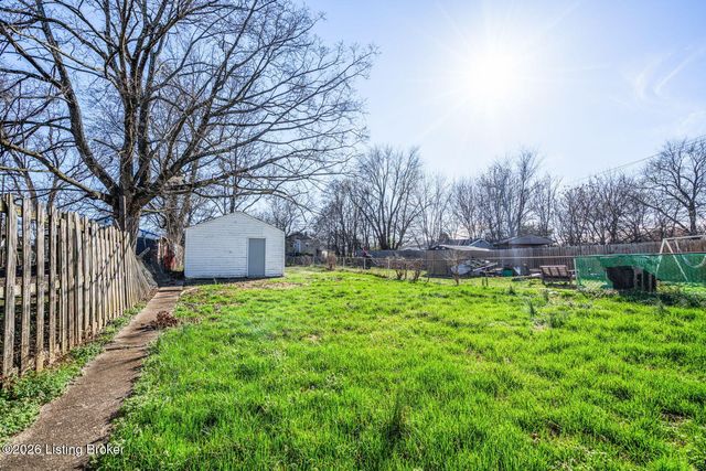 2642 Rowan St, Louisville, KY 40212