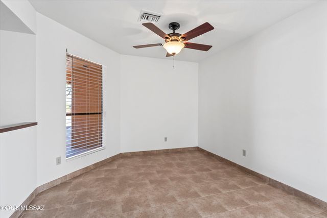 8280 E Calle Playa, Tucson, AZ 85715