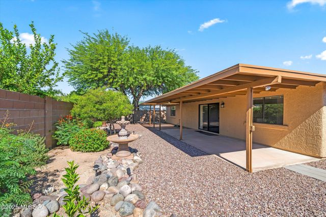 8280 E Calle Playa, Tucson, AZ 85715