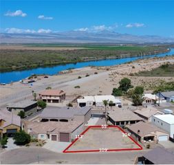 471 E A Street, Mohave Valley, AZ 86440