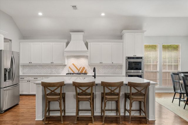 1702 Forest Bend Lane, Keller, TX 76248