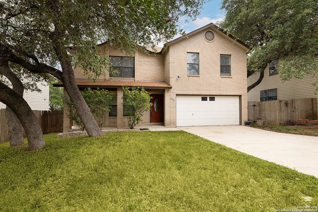 6326 Maverick Trl, San Antonio, TX 78240