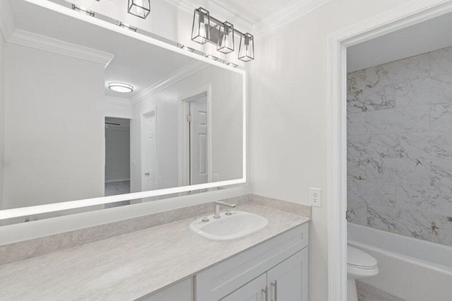 10098 S 42nd Drive, Boynton Beach, FL 33436