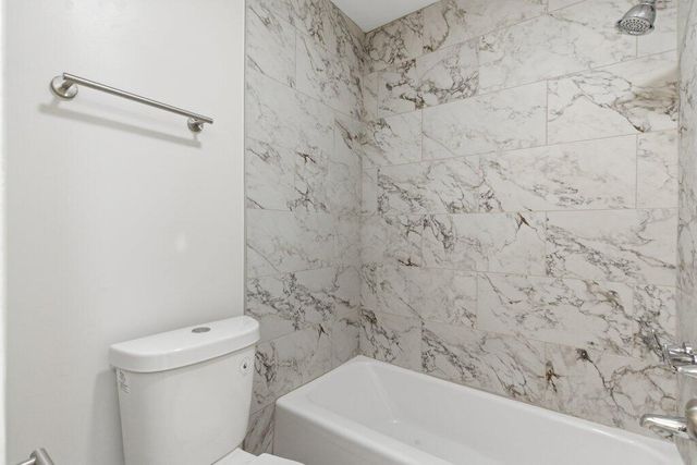 10098 S 42nd Drive, Boynton Beach, FL 33436