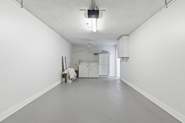 10098 S 42nd Drive, Boynton Beach, FL 33436