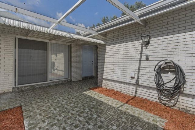 10098 S 42nd Drive, Boynton Beach, FL 33436