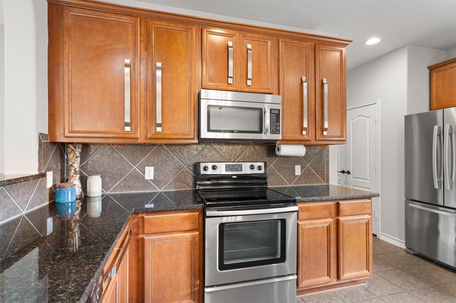 101 Breakaway RD, Cedar Park, TX 78613