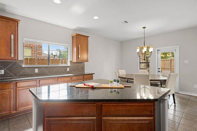 101 Breakaway RD, Cedar Park, TX 78613