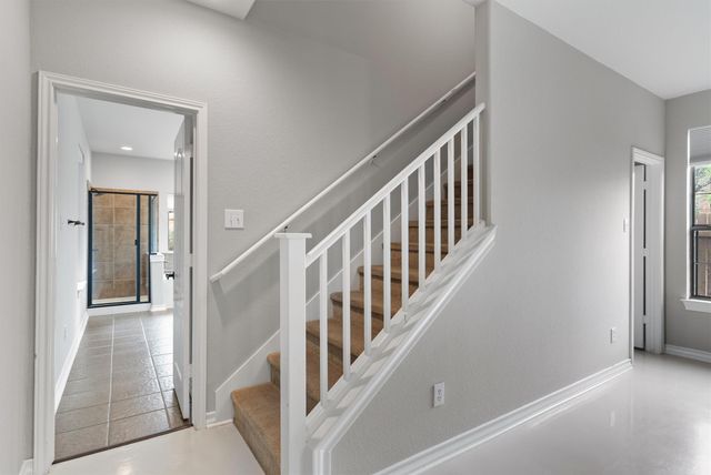 101 Breakaway RD, Cedar Park, TX 78613
