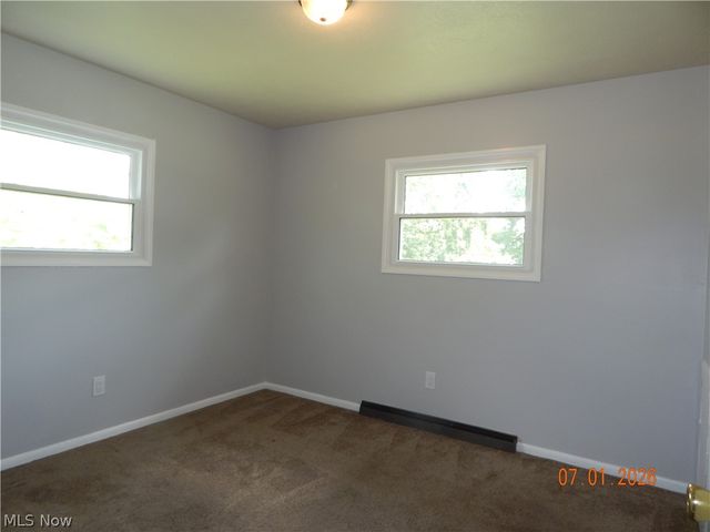 1709 42nd Street NW, Canton, OH 44709