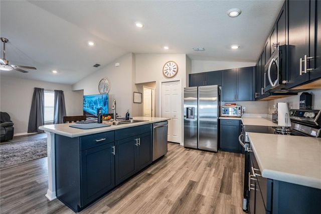 928 ARUBA AVENUE, Mulberry, FL 33860