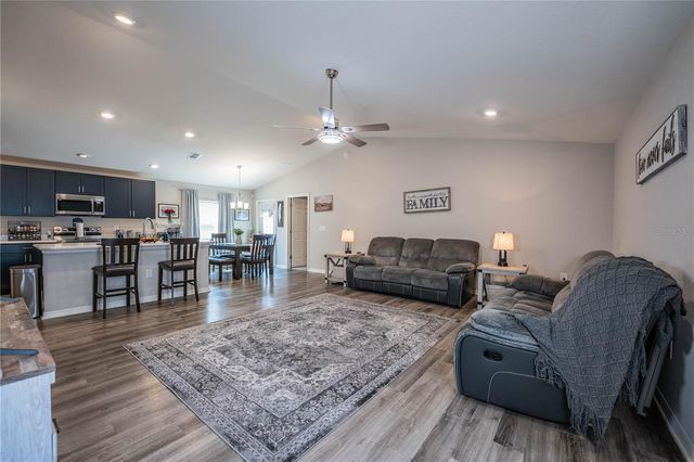 928 ARUBA AVENUE, Mulberry, FL 33860