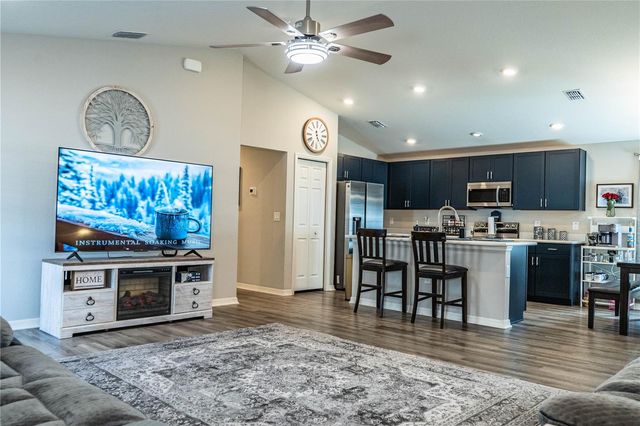 928 ARUBA AVENUE, Mulberry, FL 33860