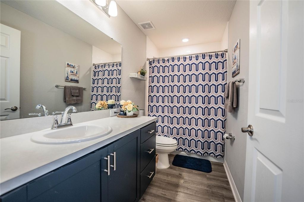 Image 36 of property listing at 928 ARUBA AVENUE, Mulberry, FL 33860