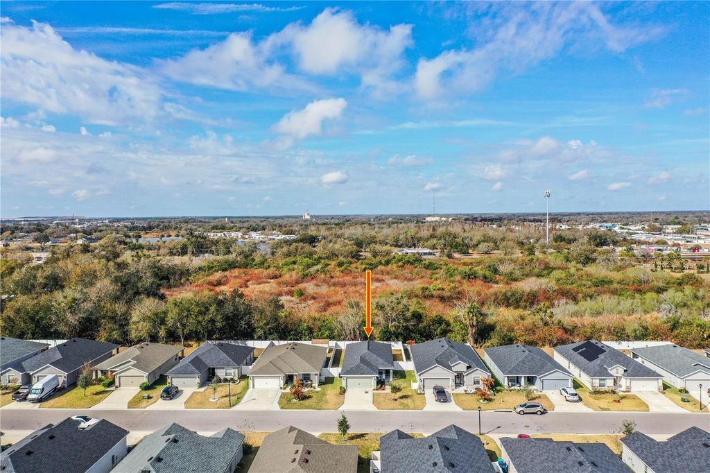 Image 56 of property listing at 928 ARUBA AVENUE, Mulberry, FL 33860