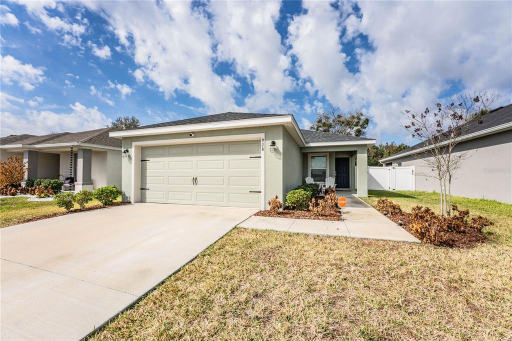 Image 61 of property listing at 928 ARUBA AVENUE, Mulberry, FL 33860