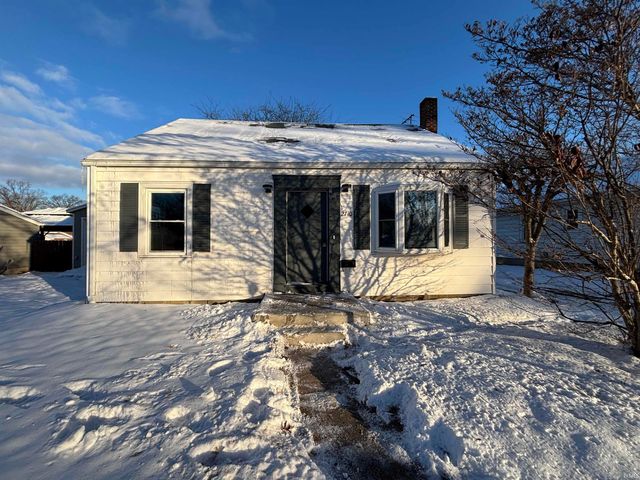 2710 Waynewood Drive, Fort Wayne, IN 46809