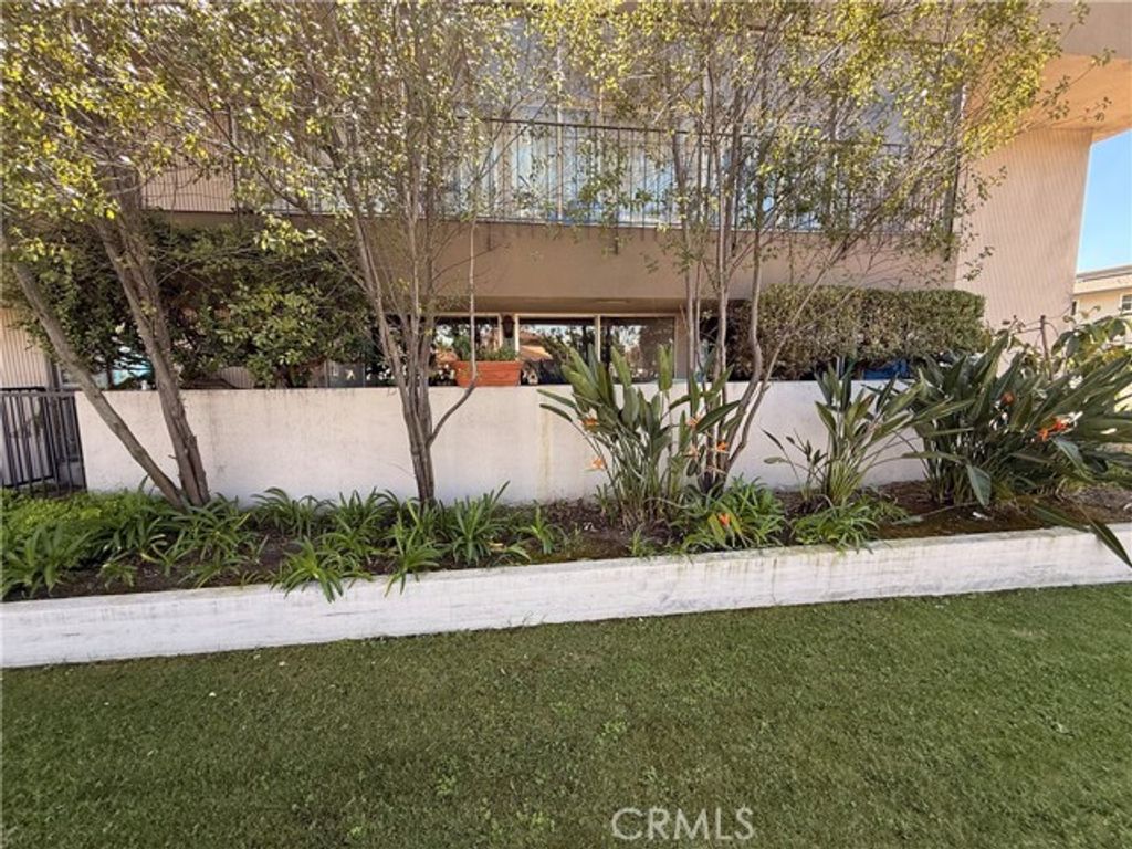 2940 w carson Street 121, Torrance, CA 90503