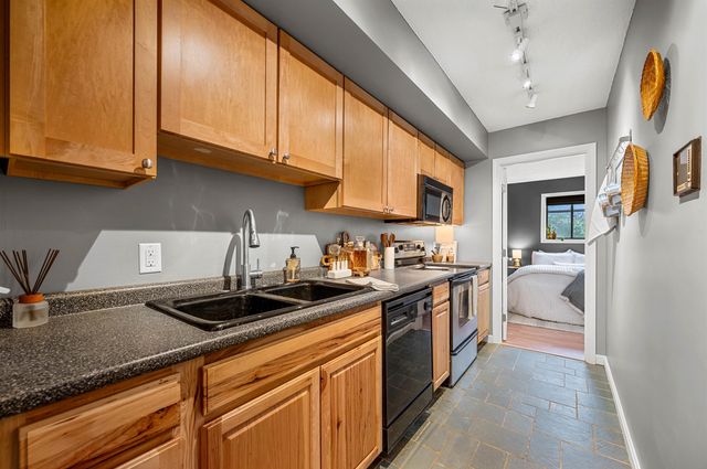415 Locust Hill Road, Shelburne, VT 05482